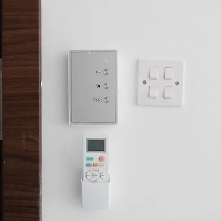 דירה F3 Modern And Bright In Malta מסידה