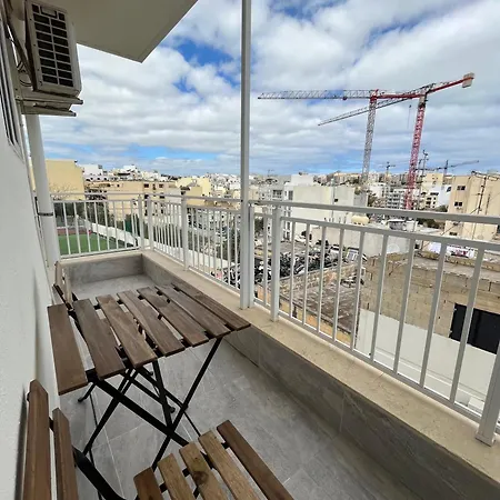 Apartment F3 Modern&bright In Malta Msida