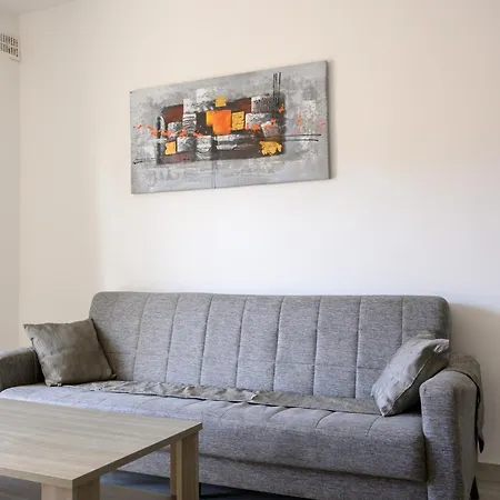 F3 Modern And Bright In Malta Appartement