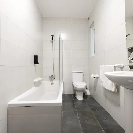 F3 Modern And Bright In Malta Appartement *