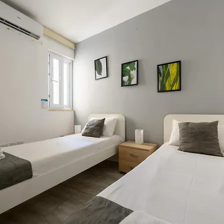 F3 Modern And Bright In Malta Appartement *