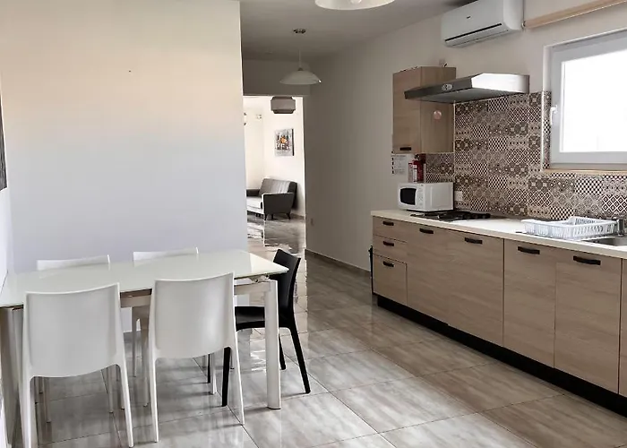 F3 Modern And Bright In Malta Apartamento